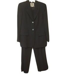 Renfrew 2 Pieces Suite Black Women Suite